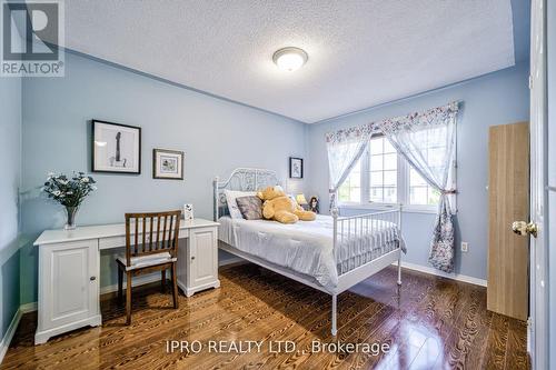 57 Seaside Circle, Brampton (Sandringham-Wellington), ON - Indoor Photo Showing Bedroom