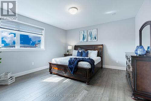 1337 Medway Park Drive, London, ON - Indoor Photo Showing Bedroom