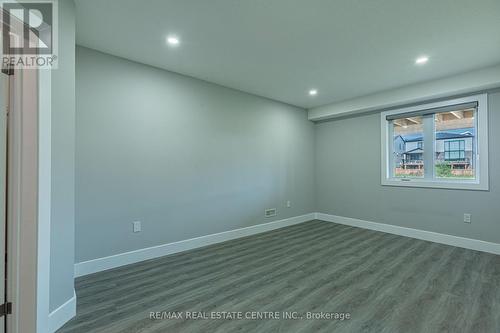 1337 Medway Park Drive, London, ON - Indoor Photo Showing Other Room