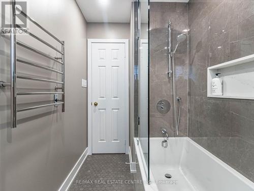 93 Drinkwater Road, Brampton (Fletcher'S West), ON - Indoor Photo Showing Bathroom