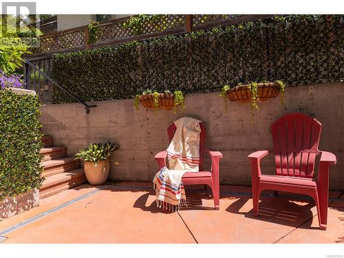 Private sunny patio detail. - 2 1146 Richardson St, Victoria, BC - Outdoor