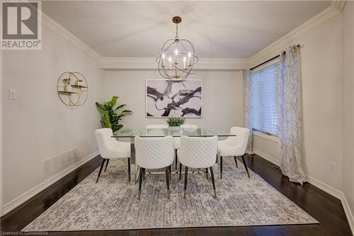 517 Larkspur Lane, Burlington, ON - Indoor Photo Showing Dining Room