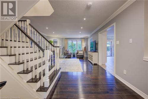 517 Larkspur Lane, Burlington, ON - Indoor Photo Showing Other Room