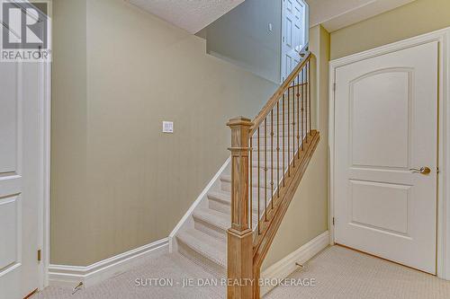 406 Skyline Avenue, London, ON - Indoor Photo Showing Other Room