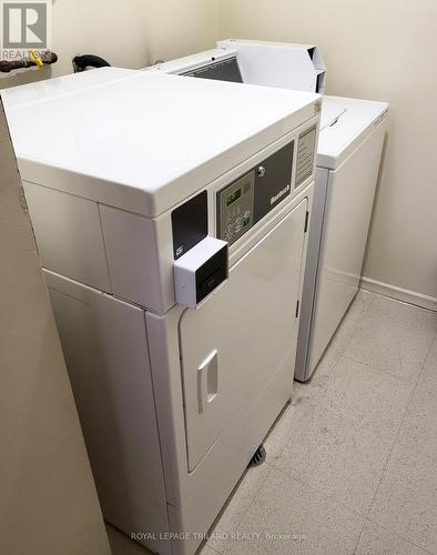 307 - 1104 Jalna Boulevard, London, ON - Indoor Photo Showing Laundry Room