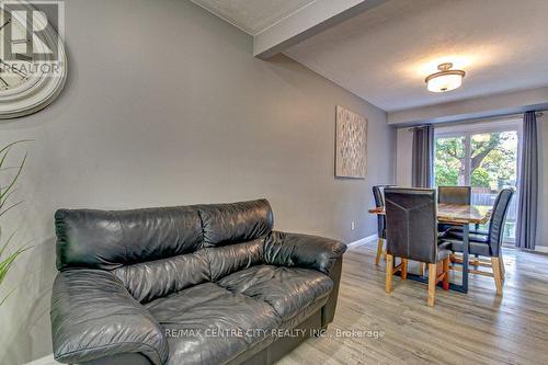 95 Lawrence Avenue, St. Thomas, ON - Indoor