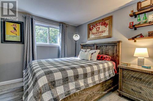 95 Lawrence Avenue, St. Thomas, ON - Indoor Photo Showing Bedroom