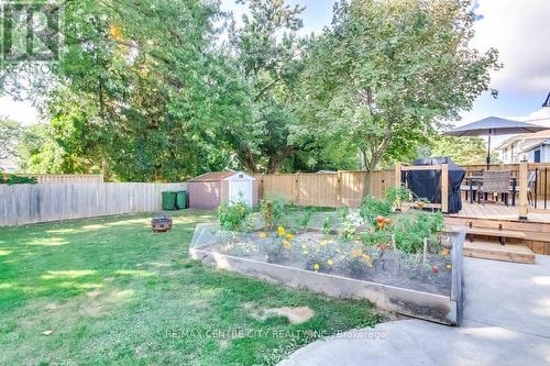 95 Lawrence Avenue, St. Thomas, ON - Outdoor With Backyard