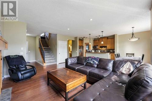 24 Copperstone Place Se, Calgary, AB - Indoor Photo Showing Living Room