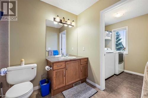 24 Copperstone Place Se, Calgary, AB - Indoor Photo Showing Bathroom