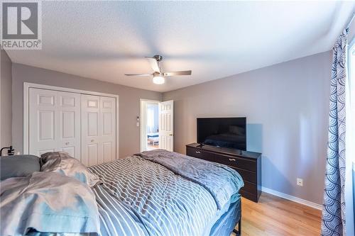 327 Airth Boulevard, Renfrew, ON - Indoor Photo Showing Bedroom