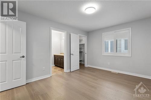 605 Dundonald Drive, Ottawa, ON - Indoor Photo Showing Other Room