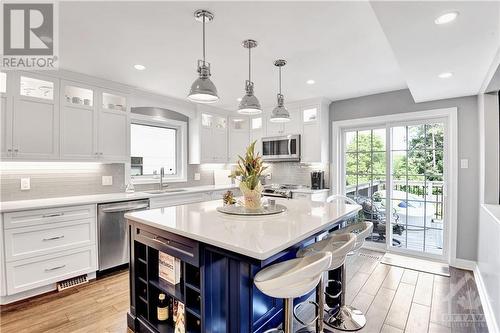 55 Aylen Avenue, Ottawa, ON - Indoor Photo Showing Kitchen With Upgraded Kitchen