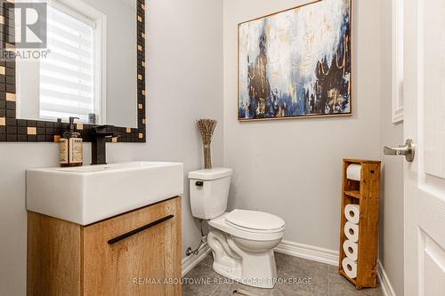 228 Edgar Bonner Avenue, Guelph/Eramosa, ON - Indoor Photo Showing Bathroom