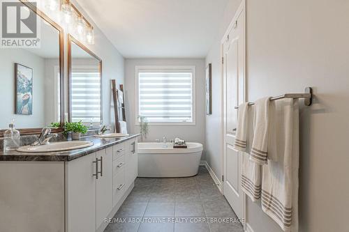 228 Edgar Bonner Avenue, Guelph/Eramosa, ON - Indoor Photo Showing Bathroom