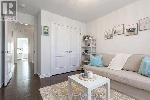 228 Edgar Bonner Avenue, Guelph/Eramosa, ON - Indoor Photo Showing Living Room