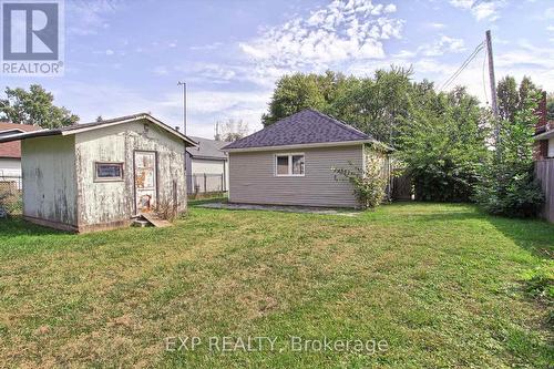 210 Bayview Avenue, Georgina, ON - Outdoor