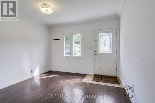 210 Bayview Avenue, Georgina, ON - Indoor Photo Showing Other Room