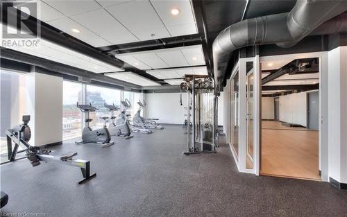 60 Frederick Street Unit# 1507, Kitchener, ON - Indoor Photo Showing Gym Room