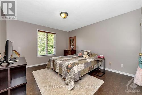 1960 Horizon Drive, Ottawa, ON - Indoor Photo Showing Bedroom