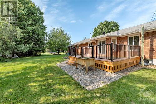 1960 Horizon Drive, Ottawa, ON - Outdoor With Deck Patio Veranda