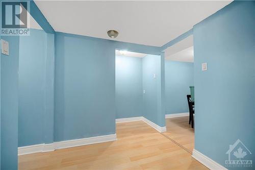 3194 Stockton Drive, Gloucester, ON - Indoor Photo Showing Other Room