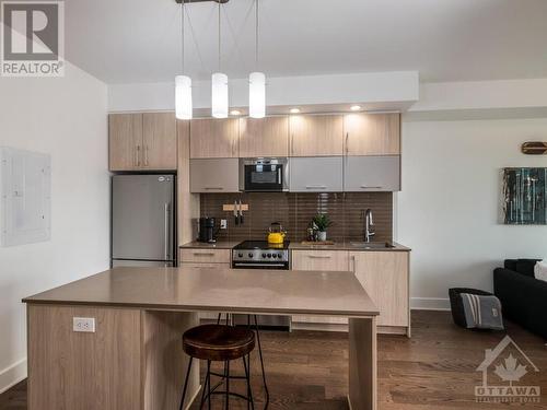 255 Bay Street Unit#1308, Ottawa, ON - Indoor Photo Showing Kitchen With Stainless Steel Kitchen With Upgraded Kitchen