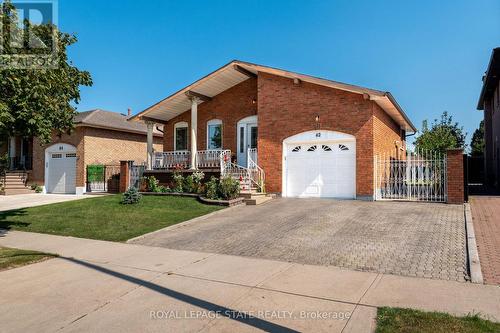 62 Henley Drive, Hamilton (Stoney Creek), ON - Outdoor With Deck Patio Veranda