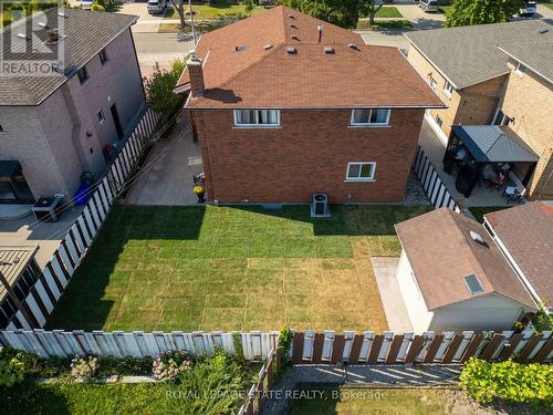 62 Henley Drive, Hamilton (Stoney Creek), ON - Outdoor With Exterior