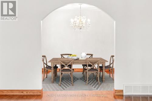 62 Henley Drive, Hamilton (Stoney Creek), ON - Indoor Photo Showing Dining Room