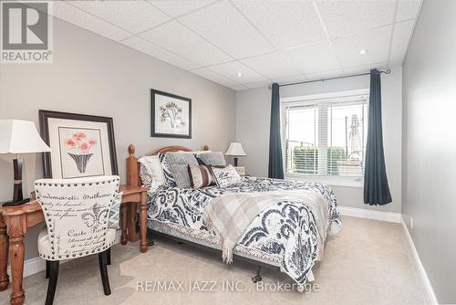 45 Coates Road W, Oshawa, ON - Indoor Photo Showing Bedroom