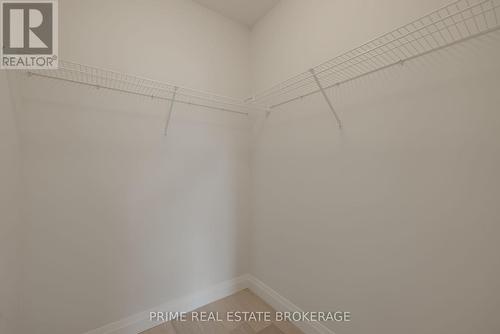 35 - 63 Compass Trail, Central Elgin (Port Stanley), ON - Indoor With Storage