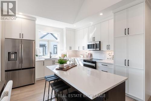 47 - 63 Compass Trail, Central Elgin (Port Stanley), ON - Indoor Photo Showing Kitchen With Upgraded Kitchen