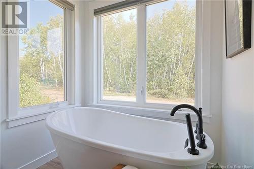 37 Mallard Lane, Coal Creek, NB - Indoor Photo Showing Bathroom