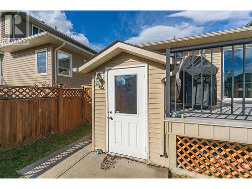 8542 St Lawrence Avenue, Prince George, BC - Outdoor