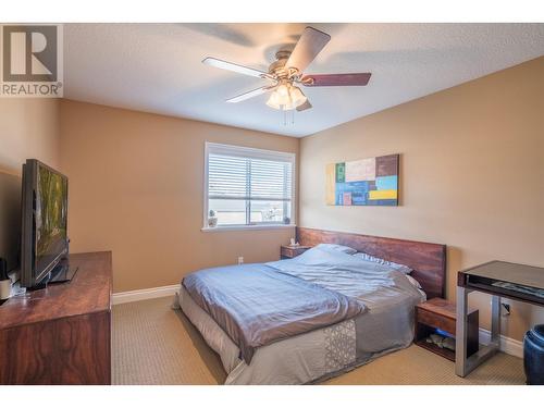 8542 St Lawrence Avenue, Prince George, BC - Indoor Photo Showing Bedroom