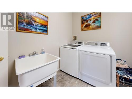 4908 Peasim Court, 108 Mile Ranch, BC - Indoor Photo Showing Laundry Room