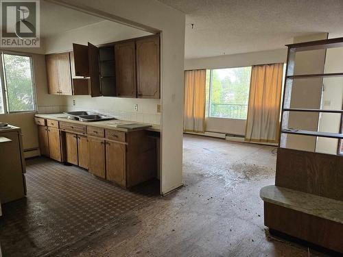 2149-2151 Norwood Street, Prince George, BC - Indoor Photo Showing Kitchen With Double Sink