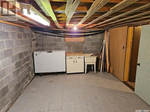 203 Main Street, Lipton, SK - Indoor Photo Showing Basement