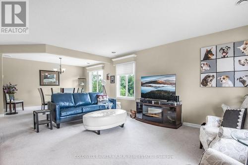 A2 - 37 Lake Breeze Court, Prince Edward County (Wellington), ON - Indoor Photo Showing Living Room