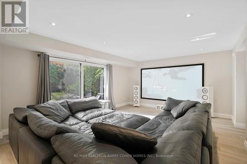 162 Banff Road, Toronto (Mount Pleasant East), ON - Indoor Photo Showing Living Room