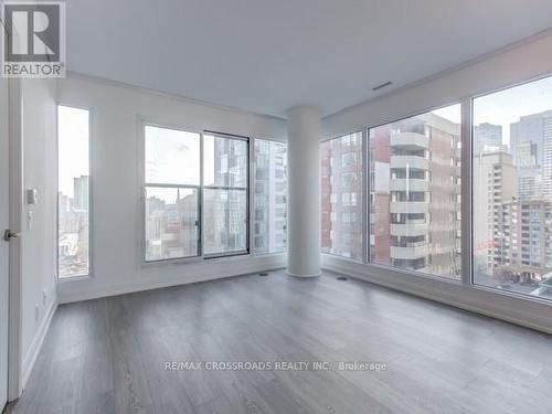 910 - 181 Dundas Street E, Toronto, ON - Indoor Photo Showing Other Room