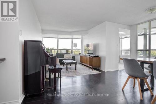 522 - 3 Greystone Walk Drive, Toronto, ON - Indoor