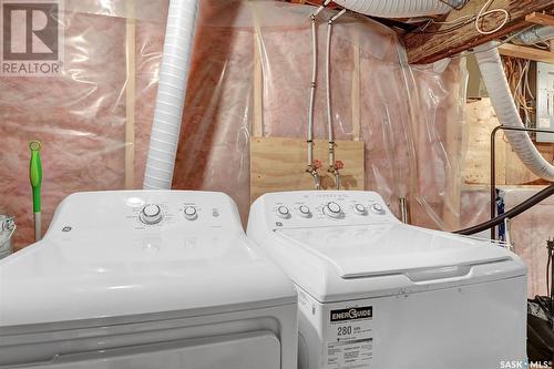 2158 Wallace Street, Regina, SK - Indoor Photo Showing Laundry Room