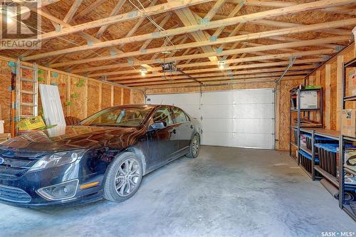 2158 Wallace Street, Regina, SK - Indoor Photo Showing Garage