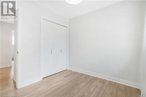 8 Camelot Drive, Hamilton, ON - Indoor Photo Showing Other Room