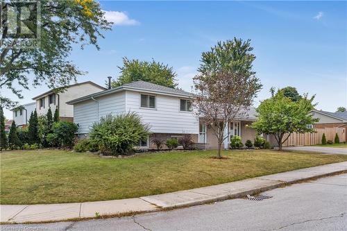 8 Camelot Drive, Hamilton, ON - Outdoor With Facade