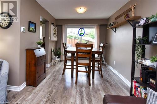 150 Gateshead Crescent Unit# 122, Stoney Creek, ON - Indoor Photo Showing Dining Room