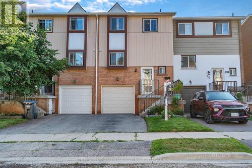 47 Moregate Crescent, Brampton (Central Park), ON - Outdoor With Facade