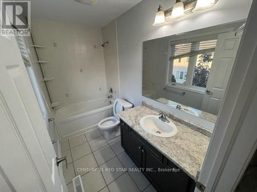 1071 Savoline Boulevard, Milton, ON - Indoor Photo Showing Bathroom